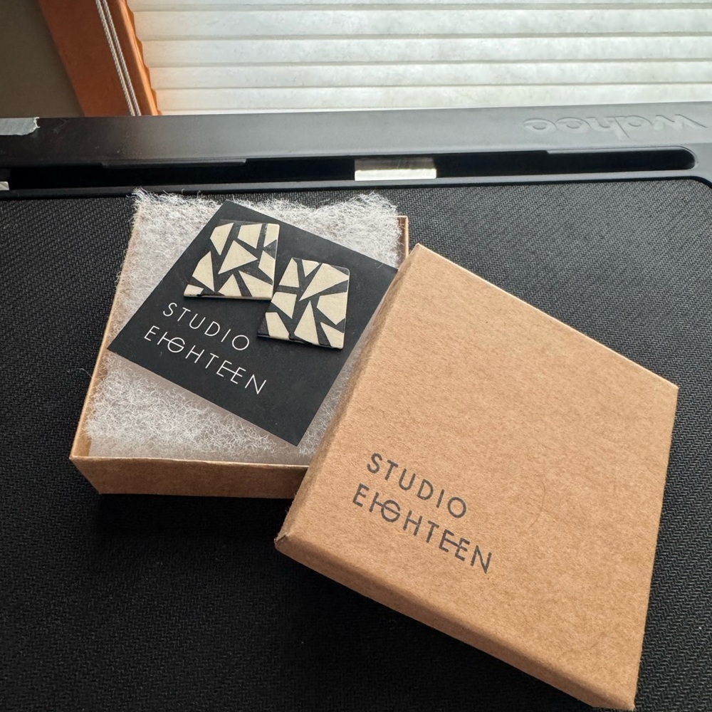 ✨ Handmade Porcelain Stud Earrings – Studio Eighteen ✨